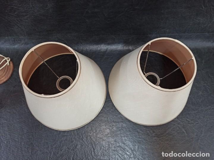 Antig&uuml;edades: Pareja de l&aacute;mparas de madera tallada. C50 - Foto 9