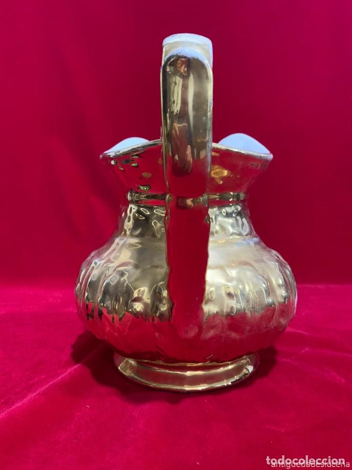 Antig&uuml;edades: Jarra de porcelana dorada - Foto 5