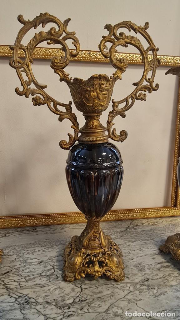 Antig&uuml;edades: Juego estilo barroco/rococ&oacute; de repisa. - Foto 3