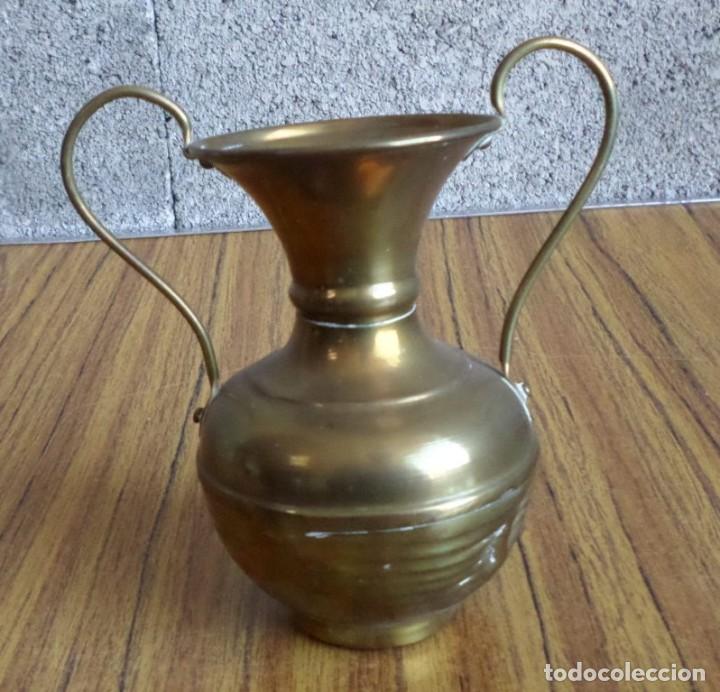 Antig&uuml;edades: JARRON LATON CON ASAS - Foto 2