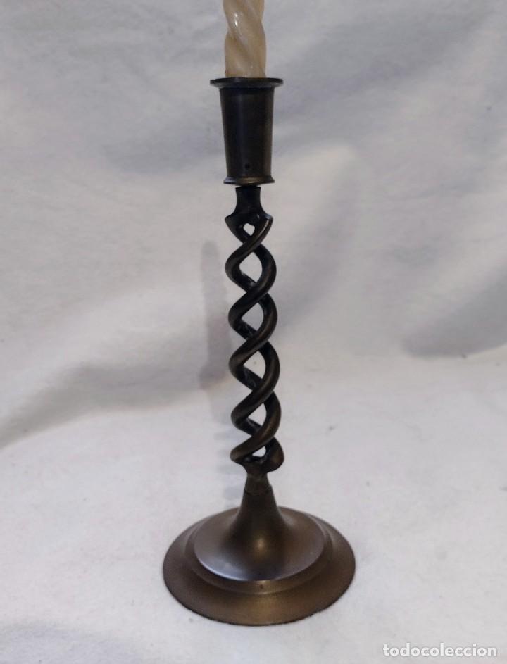 Antig&uuml;edades: Candelabro Ingl&eacute;s lat&oacute;n - Foto 2
