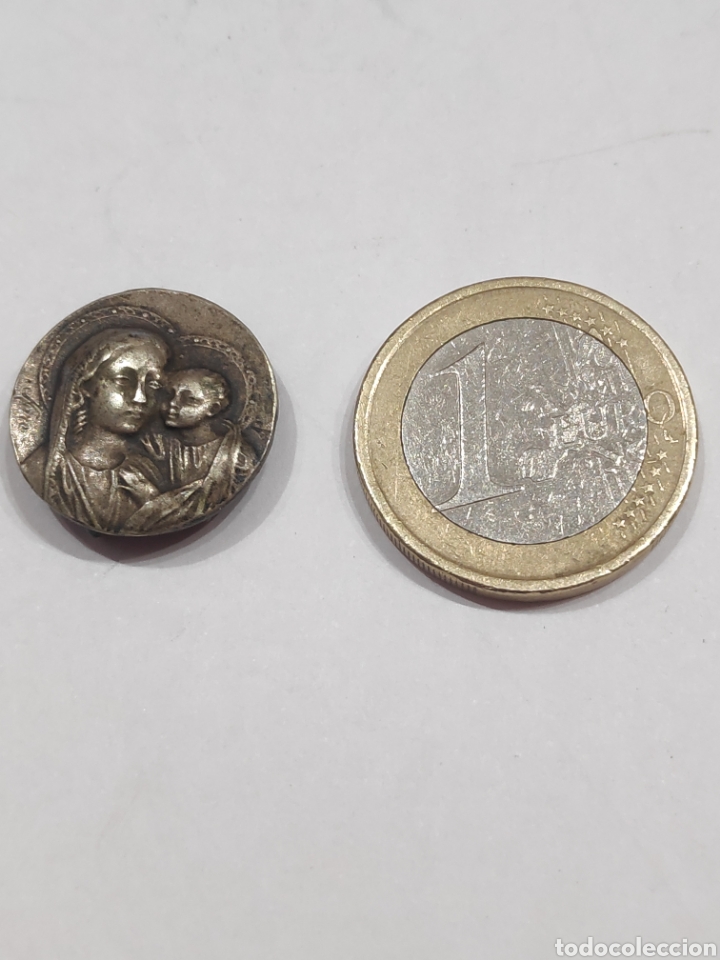 Antig&uuml;edades: Medalla de la Virgen - Foto 2