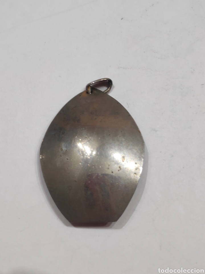 Antig&uuml;edades: Medalla de la virgen - Foto 3