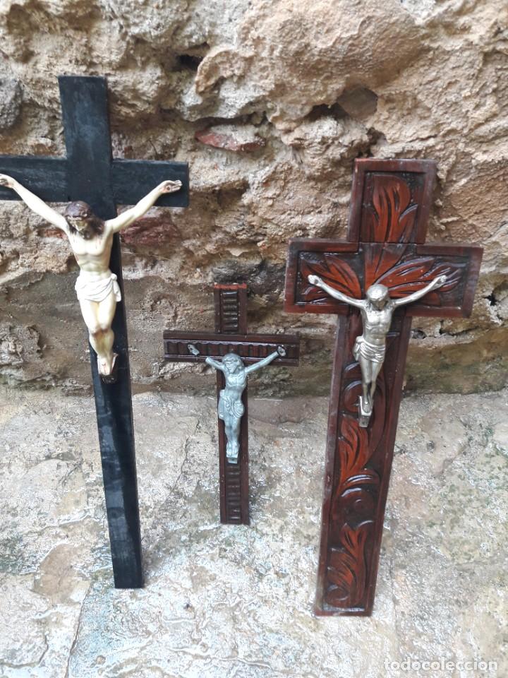 Antig&uuml;edades: Crucifijos - Foto 1