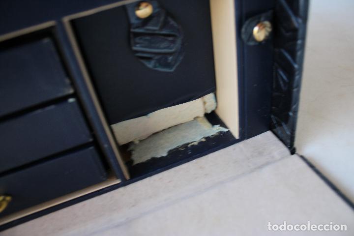 Antig&uuml;edades: maletin caja joyero de semipiel - Foto 3