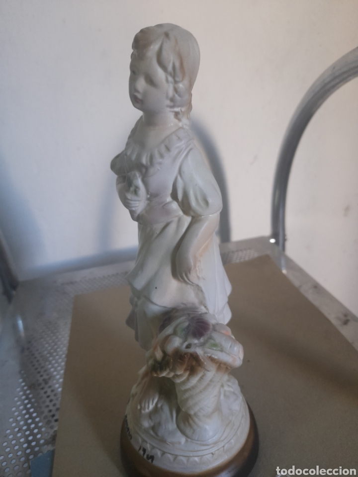 Antig&uuml;edades: Figura de porcelana biscuit - Foto 5