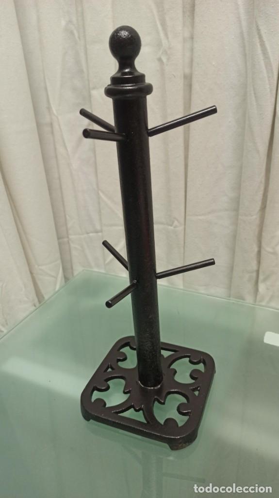 Antig&uuml;edades: SOPORTE HIERRO PARA TAZAS - Foto 3