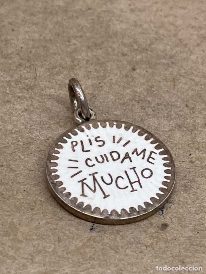 Antig&uuml;edades: Medalla de plata y esmaltado religioso - Foto 2
