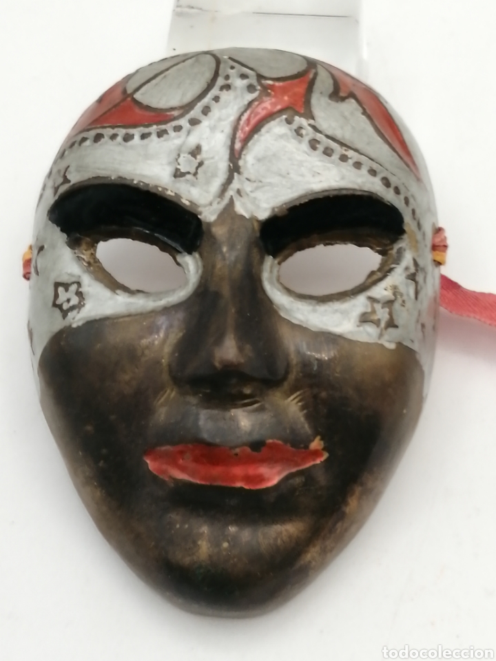 Antig&uuml;edades: Peque&ntilde;a m&aacute;scara bronce - Foto 1
