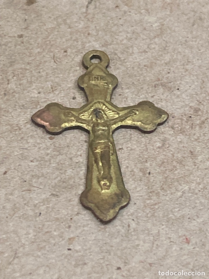 Antig&uuml;edades: Cruz de metal - Foto 1