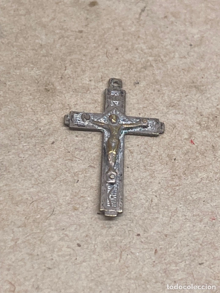 Antig&uuml;edades: Cruz de metal - Foto 1