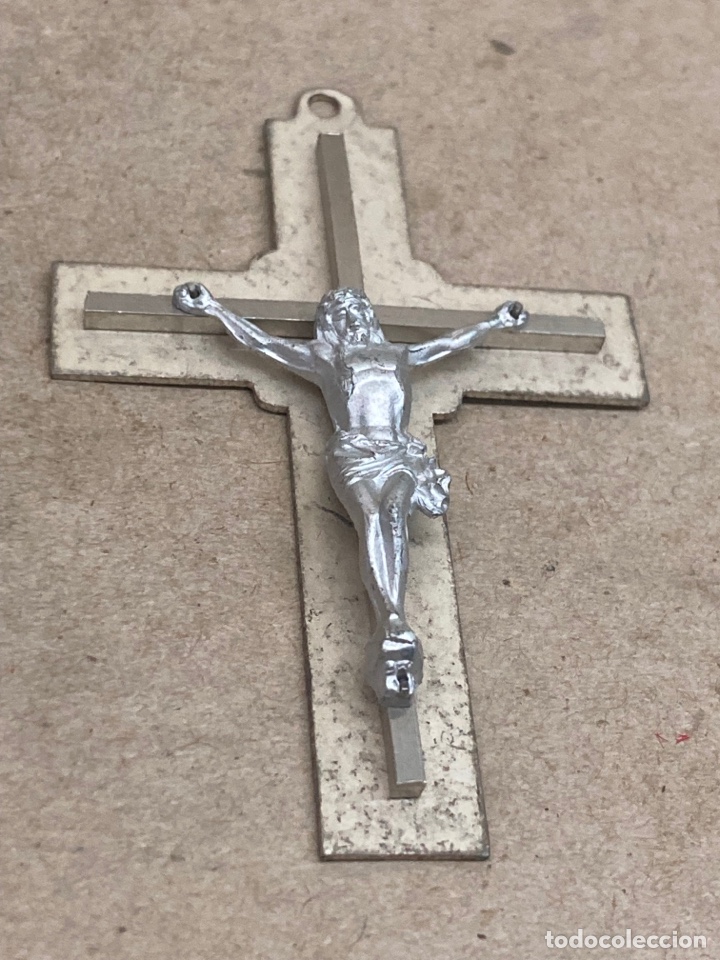 Antig&uuml;edades: Cruz de metal - Foto 1