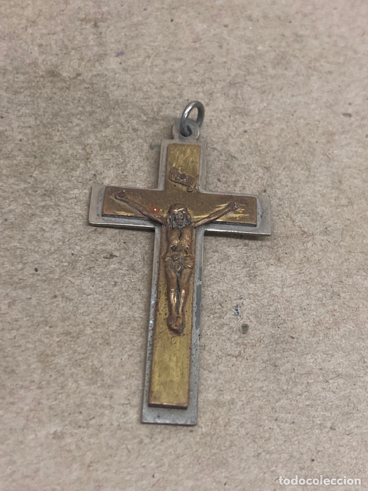 Antig&uuml;edades: Cruz de metal - Foto 1