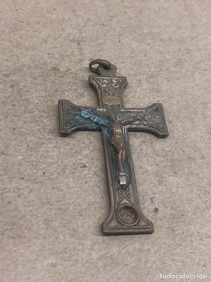 Antig&uuml;edades: Cruz de metal - Foto 1