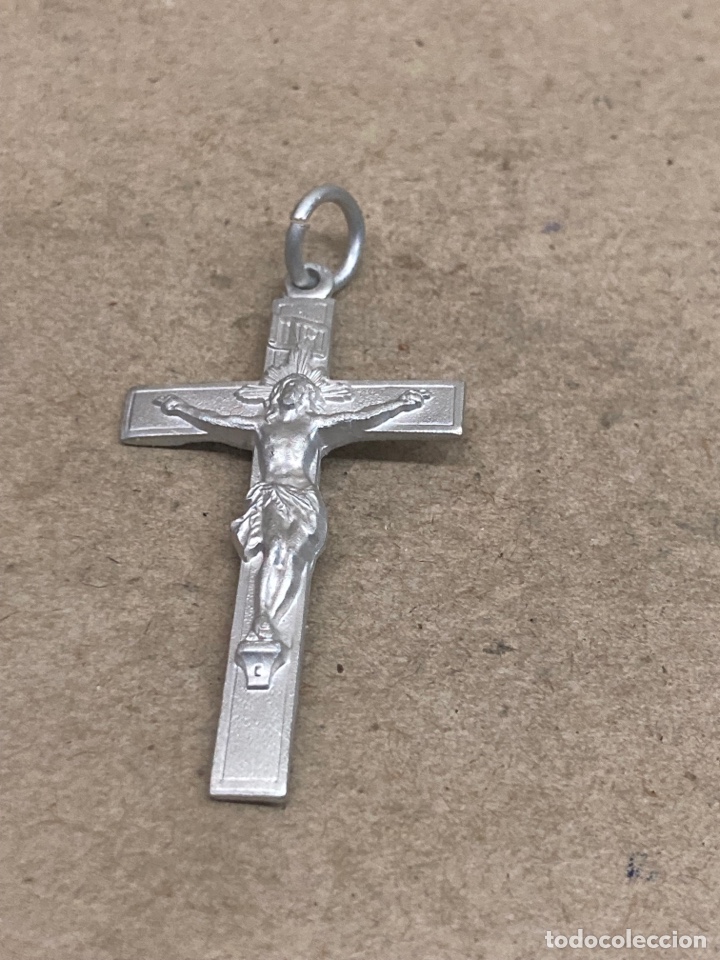 Antig&uuml;edades: Cruz de metal - Foto 1