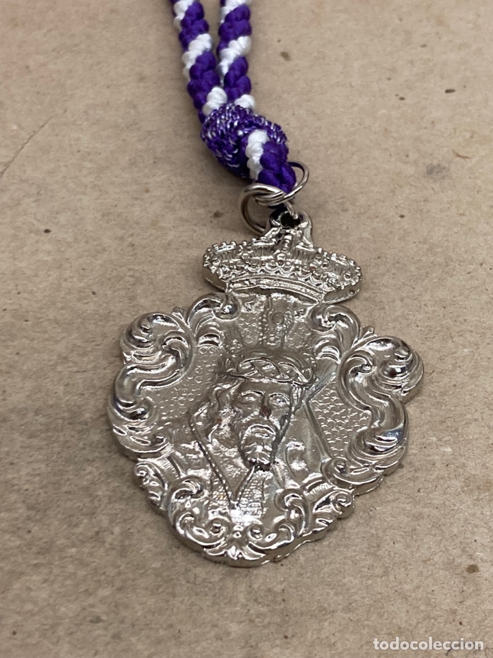 Antig&uuml;edades: Medalla religiosa de metal - Foto 2