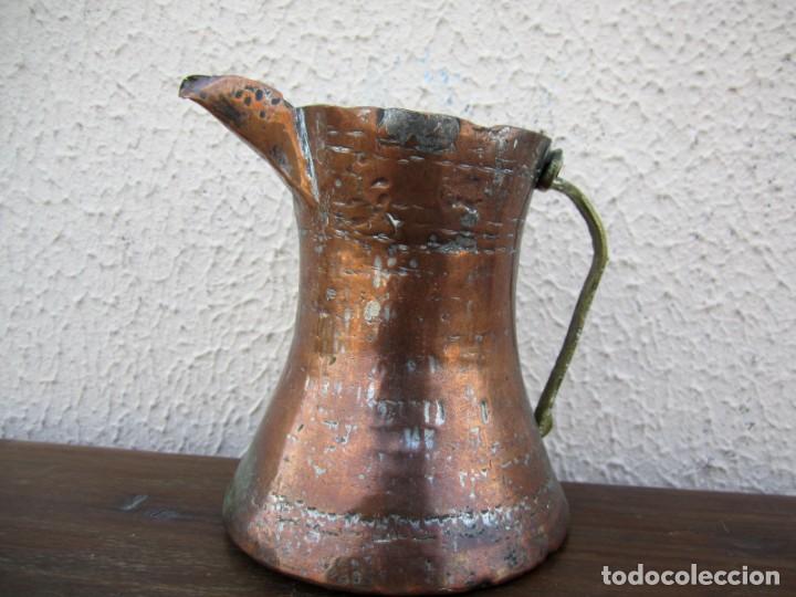 Antig&uuml;edades: Jarrita cobre con asa de bronce A - Foto 1