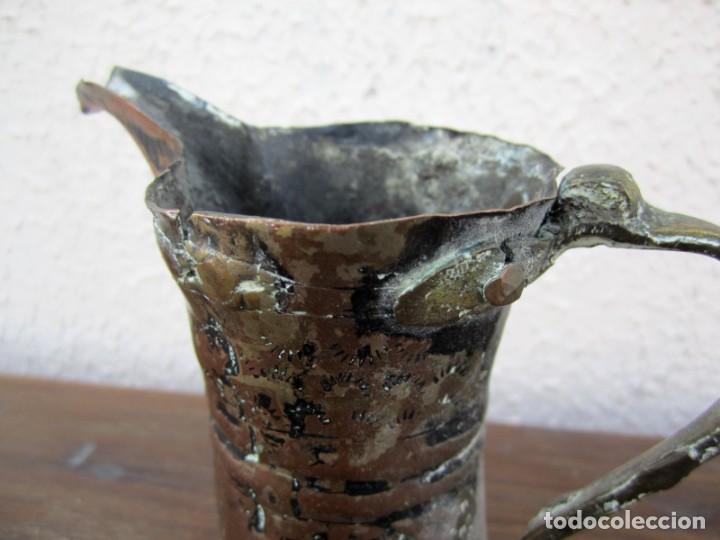 Antig&uuml;edades: Jarrita cobre con asa de bronce B - Foto 4