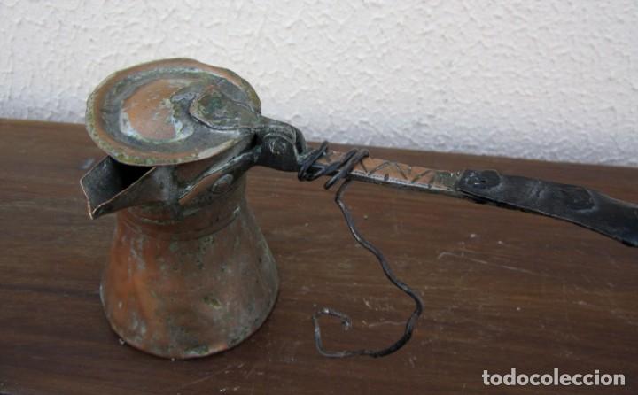 Antig&uuml;edades: Jarrita cobre con mango de cobre SXVIII - Foto 2