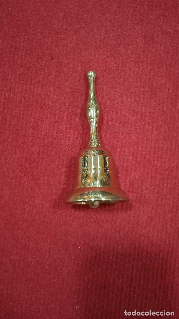 Antig&uuml;edades: CAMPANILLA DE LAT&Oacute;N - Foto 5