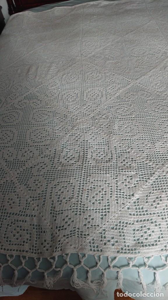 Antig&uuml;edades: CUBRE CAMA, ALGOD&Oacute;N, HECHA A MANO - Foto 5