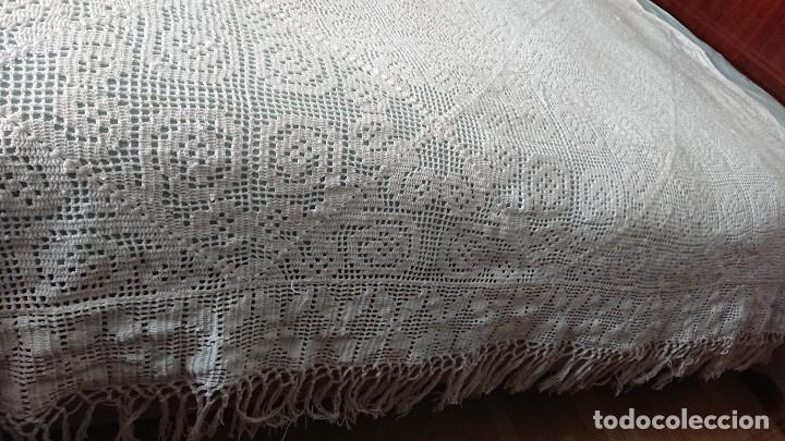 Antig&uuml;edades: CUBRE CAMA, ALGOD&Oacute;N, HECHA A MANO - Foto 6