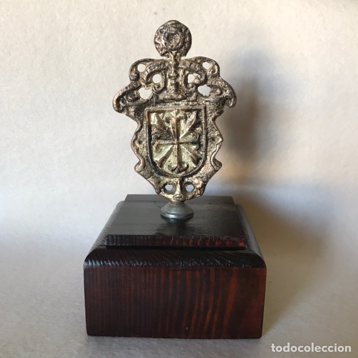 Antig&uuml;edades: SEMANA SANTA SEVILLA - ANTIGUA GALLETA / REMATE DE VARA HERMANDAD DE SAN GONZALO CON PEANA