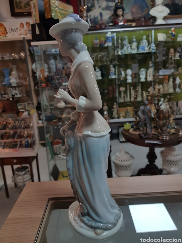 Antig&uuml;edades: FIGURA DE PORCELANA - Foto 3