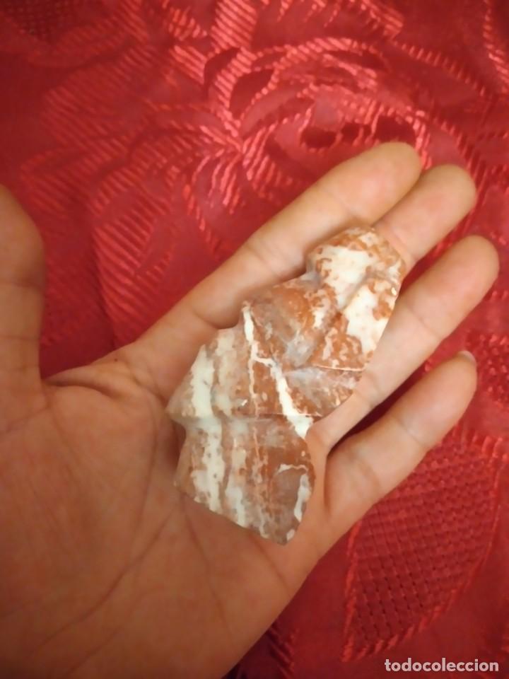 Antig&uuml;edades: cabeza moai de m&aacute;rmol rosa. - Foto 5