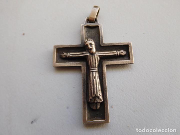 Antig&uuml;edades: Crucifijo antiguo de plata - Foto 1