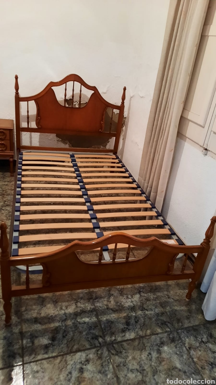 Antig&uuml;edades: Cama 1,05 antigua - Foto 3