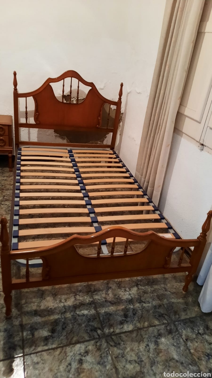 Antig&uuml;edades: Cama 1,05 antigua - Foto 1