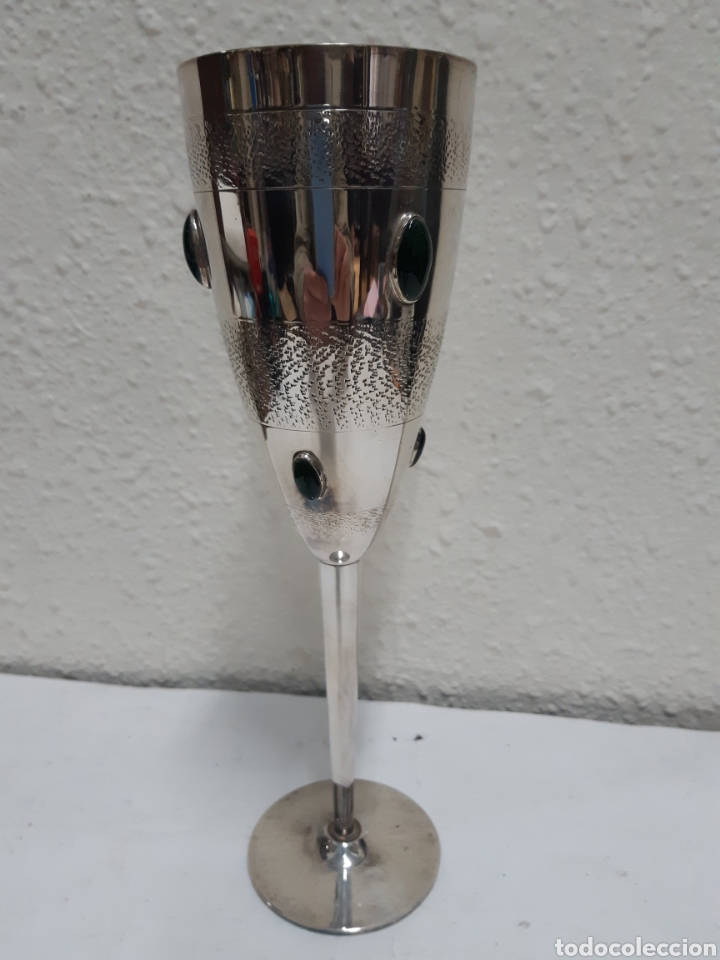 Antig&uuml;edades: Copa en Metal Plateado - Foto 5