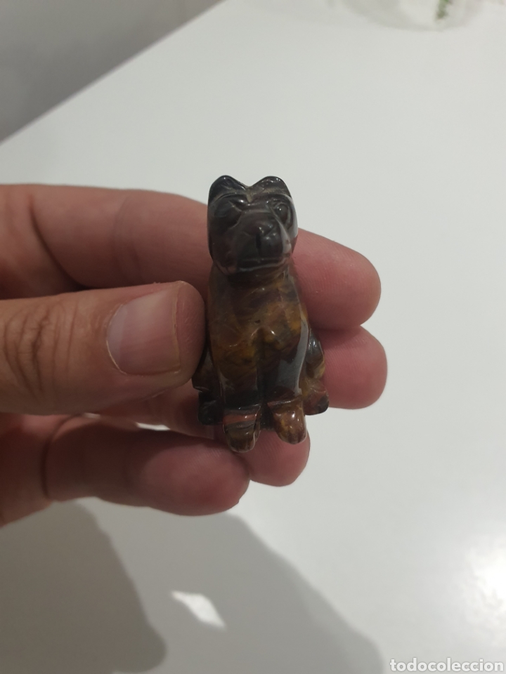 Antig&uuml;edades: figurita perro tallada en marmol - Foto 1