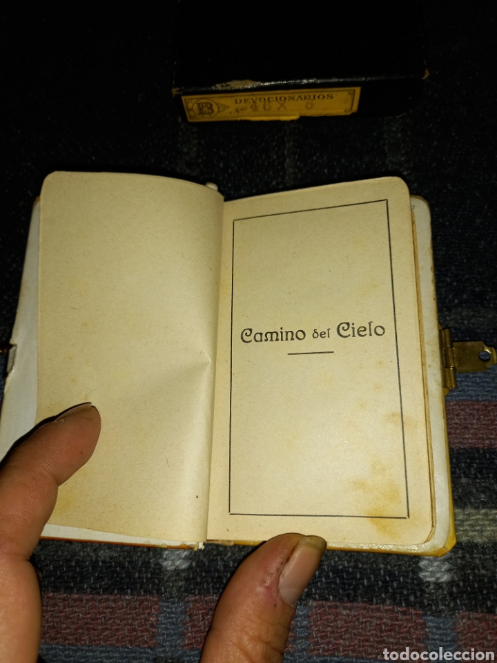 Antig&uuml;edades: Devocionario o mi sal - Foto 2