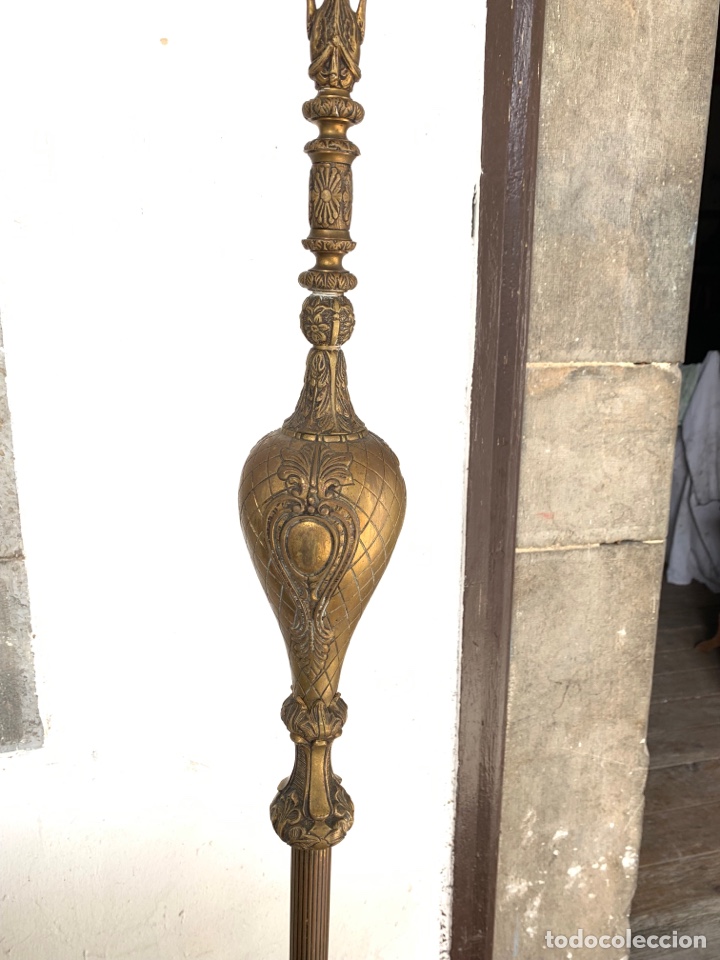 Antig&uuml;edades: L&aacute;mpara modernista de pie de bronce - Foto 3