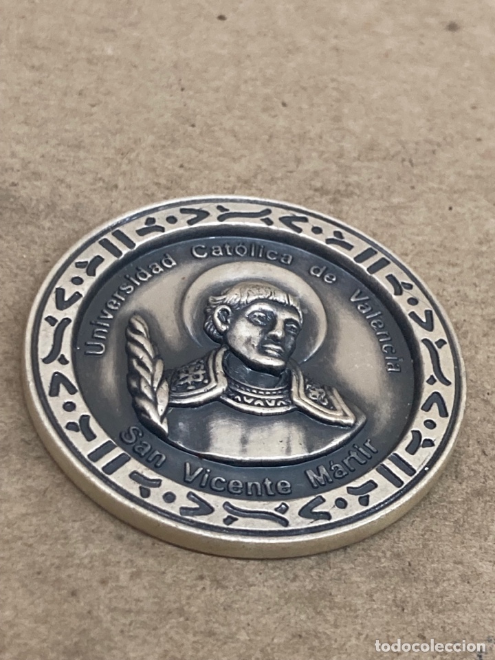 Antig&uuml;edades: Medalla de plata religiosa - Foto 1