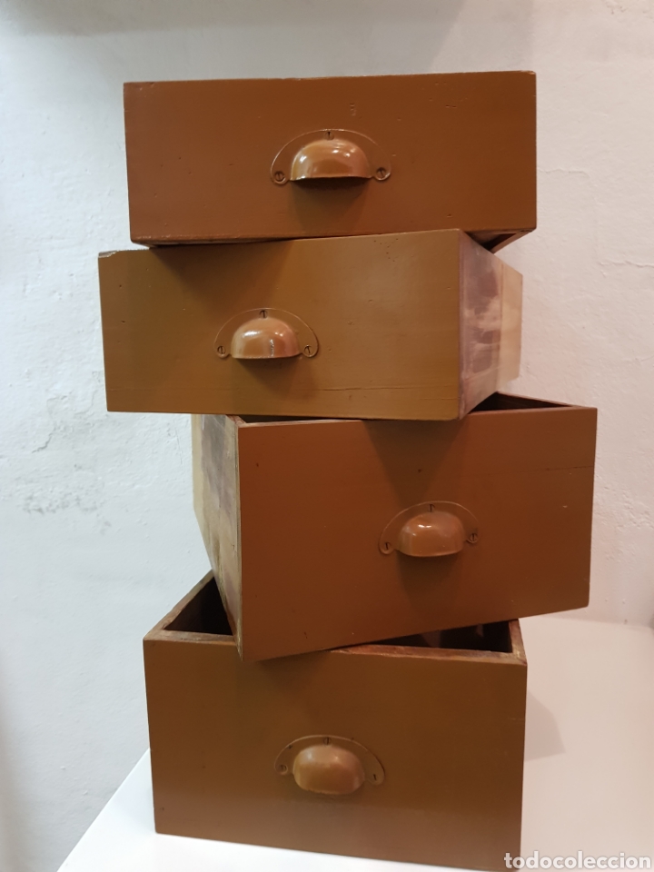 Antig&uuml;edades: Lote 4 cajones - Foto 1
