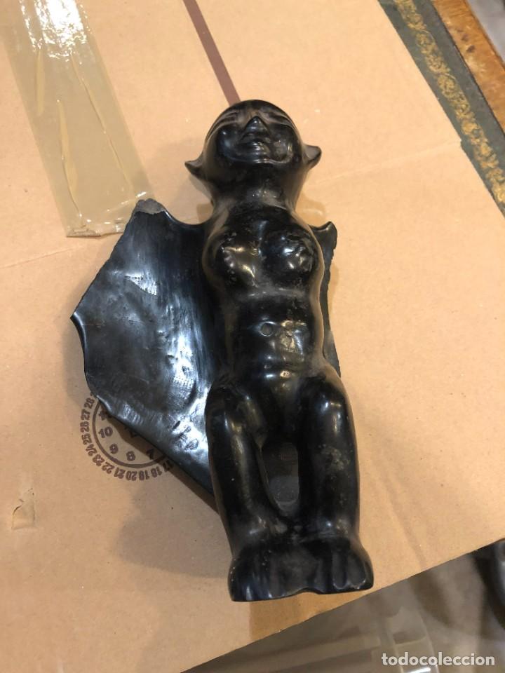 Antig&uuml;edades: DEIDAD CHINA EN FORMA DE MURCIELAGO - Foto 1