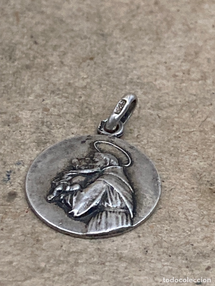 Antig&uuml;edades: Colgante de plata religioso - Foto 1