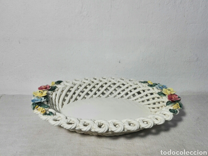 Antig&uuml;edades: BANDEJA PORCELANA MANISES - Foto 1
