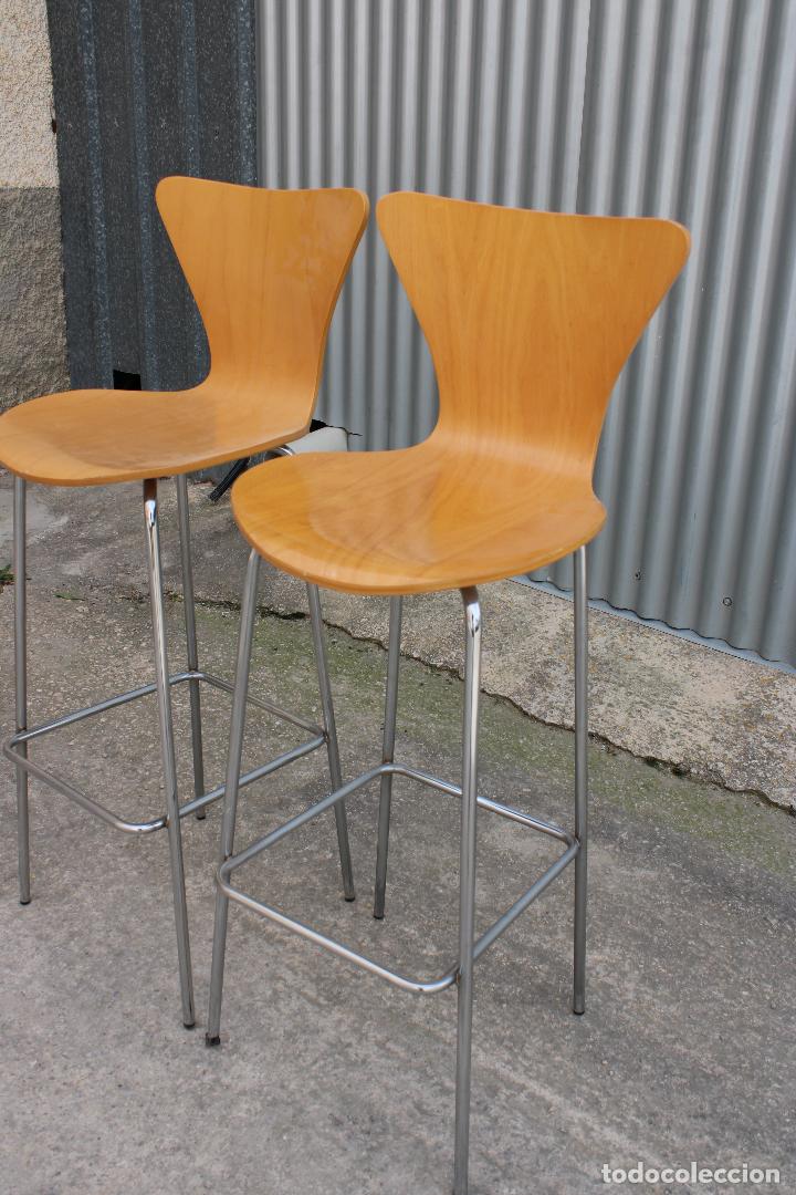 Antig&uuml;edades: 2 taburetes de bar - Foto 2