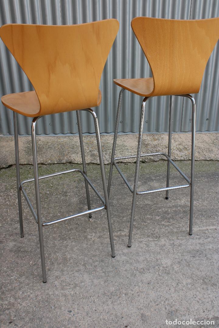 Antig&uuml;edades: 2 taburetes de bar - Foto 5