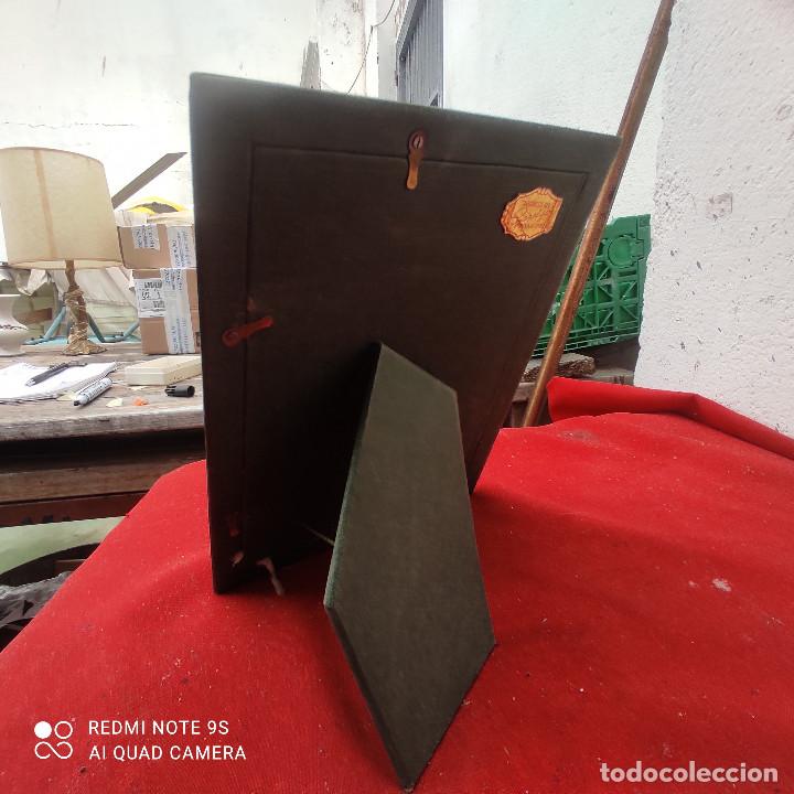 Antig&uuml;edades: portaretrato piel - Foto 2