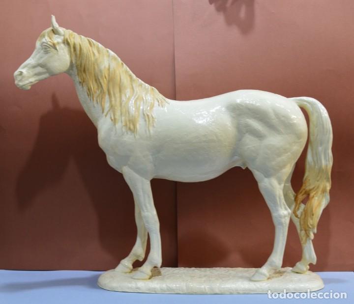Antig&uuml;edades: Caballo porcelana - Foto 1