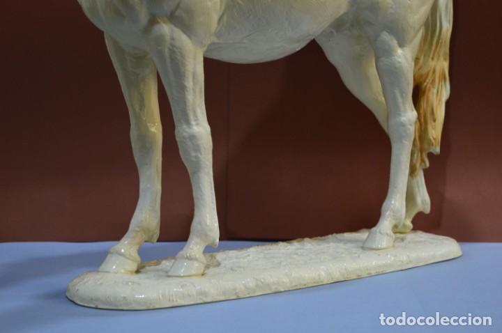Antig&uuml;edades: Caballo porcelana - Foto 6