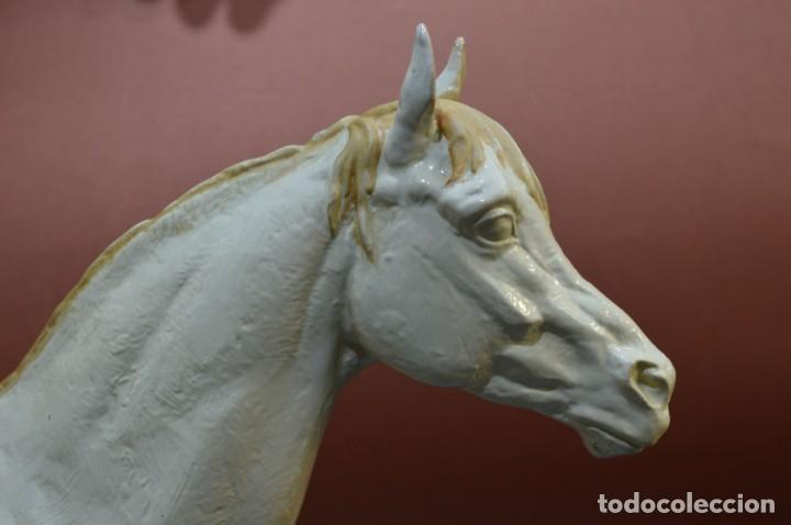 Antig&uuml;edades: Caballo porcelana - Foto 10