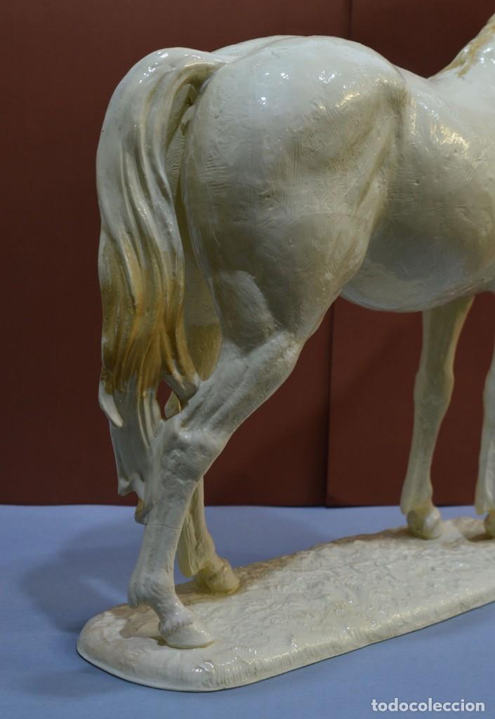 Antig&uuml;edades: Caballo porcelana - Foto 14