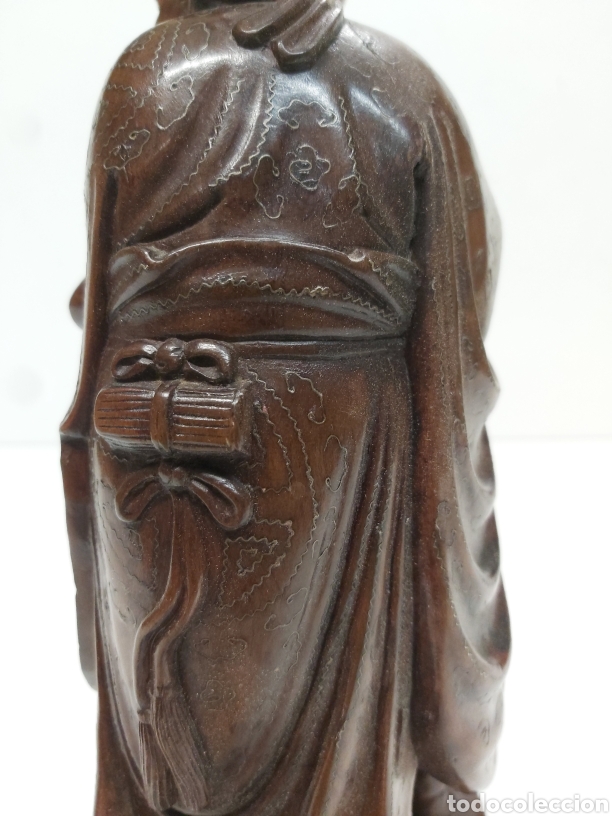 Antig&uuml;edades: Figura china tallada en madera - Foto 12