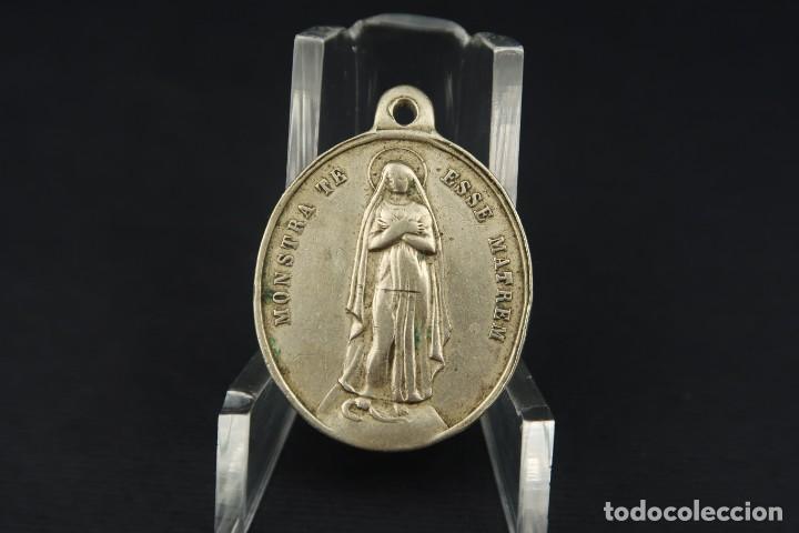 Antig&uuml;edades: Antigua Medalla Religiosa - Foto 1